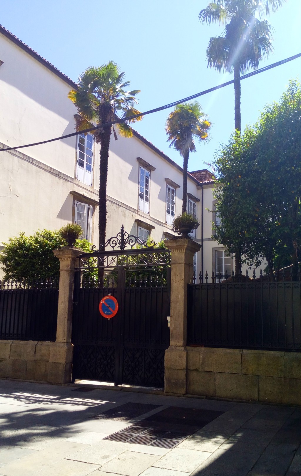 Foto 10 - Patio residencia Maria Inmaculada